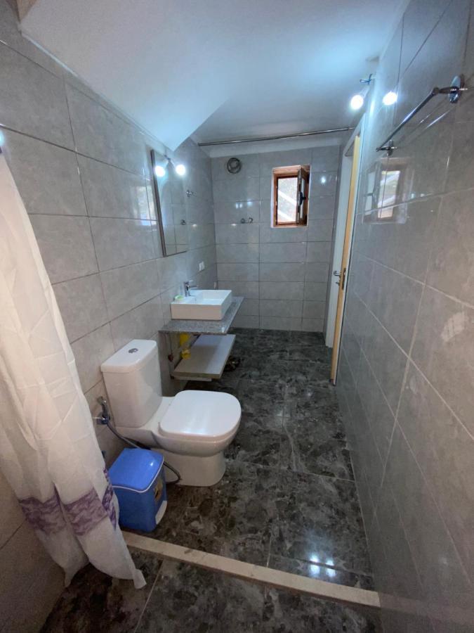 Am Apartment Sarandë Buitenkant foto