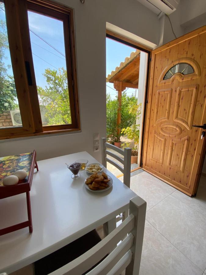 Am Apartment Sarandë Buitenkant foto